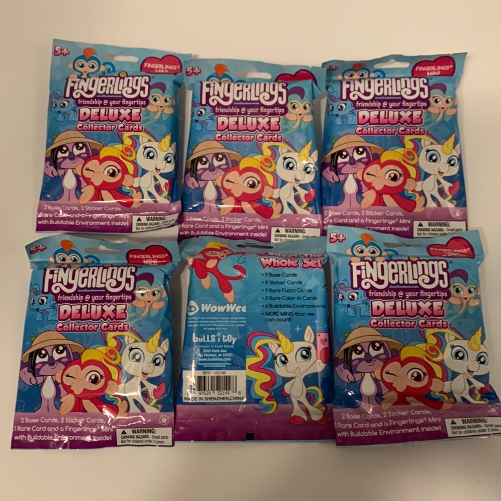 Fingerlings deluxe collector cards bundle of (6) packs with mini figures new